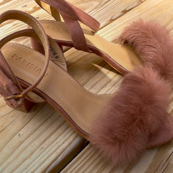 NEW- Parisian "Veron" Light Pink Fluffy Heels/Sandals Size 6 - Picture 10 of 15